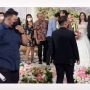 Bukannya Bawa Amplop, Tamu Undangan Kasih Banner Aib, Pengantin Auto Malu