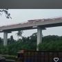 Kereta LRT Jabodebek Tabrakan di Atas Rel Layang Munjul, Damkar Turun Tangan Evakuasi