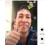 Tak Bisa Dampingi Anaknya Wisuda, Seorang Ayah Nangis Haru Ketika di Video Call