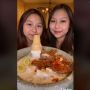 Tak Ketinggalan Tren, Sisca Kohl Bikin Es Krim Geprek Lengkap dengan Ayam dan Sambal
