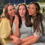 Deretan Foto Chelsea Islan Dilamar Rob Clinton Kardinal, Meleleh!