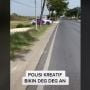 Bikin Deg-degan Pengendara, Polisi Lakukan Metode Ini di Bahu Jalan