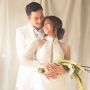 8 Potret Prewedding Mike Lewis dan Janisaa Pradja, Sederhana Serba Putih