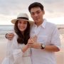 Chelsea Islan Akhirnya Dilamar Politisi Muda Rob Clinton di Bali