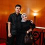 6 Potret Muzdalifah yang Semakin Langsing dan Awet Muda, Tambah Lengket dengan Suami