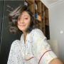 Naysilla Mirdad Bagikan Potret OOTD Serba Putih, Sepatu Hak Tingginya Curi Atensi