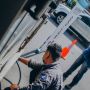 Ratusan Kendaraan Roda 4 Jalani Uji Emisi Gratis di Kantor Wali Kota Jakarta Barat