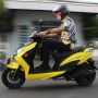 Keren Lur! Ganjar Pamer Motor Listrik Buatan Jateng
