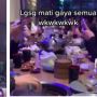 Biasa Makan di Pinggir Jalan, Sekelompok Orang Ini Kaget Lihat Tagihan Makan di Restoran