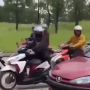 Viral Rombongan Komunitas Motor Persekusi Pemobil di Jalan, Sampai Tendang Bodi Mobil