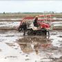 Dengan Taxi Alsintan, Petani Diharapkan Dapat Cepat Beradaptasi dengan Era Industri 4.0 dan Mengedepankan Teknologi