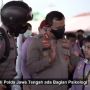 Kocak! Goda Polwan Cantik di Depan Kapolda Jateng, Bocil Viral: Mau Belajar Mencintainya