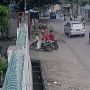Sekarung Paket Kurir Digondol Maling
