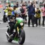 Harganya Bikin Kaget, Helm yang Dipakai Jokowi Jajal Mandalika Ternyata Buatan Bandung
