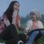 Sinopsis Film Kartu Pos Wini, Kisah Staf Kantor Pos dan Penderita Kanker