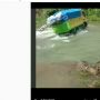 Viral! Tak Ada Jembatan, Mobil Nekat Terobos Sungai Cigadung Cianjur