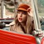 Lirik Lagu All Too Well - Taylor Swift dan Terjemahan