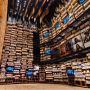 Kadokawa Culture Museum: Museum Bookshelf Theatre dan Instagramable di Jepang