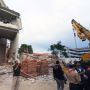 Cari Penyebab Robohnya Gedung SMAN 96 Jakarta, Puslabfor Polri Bawa Material Bangunan