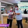 Antusias Konsumen Pertama iPhone 13: Suka Warna Baru hingga Datang sejak Pukul 7.30 WIB