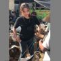 Viral di TikTok Jadi Penjual Kambing, Ini Cita-cita Gadis Cantik Asal Wonogiri