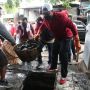 Wali Kota Surabaya Minta Warga Inisiatif Bersihkan Saluran Drainase