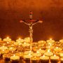 Ibadah Doa Rosario Mahasiswa Katolik Unpam Digeruduk Warga Bawa Sajam, Viral di Medsos!