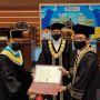 Ignasius Jonan Dapat Gelar Honoris Causa dari UNAIR Setelah Tak Jadi Menteri
