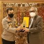 Program Aku Sedulurmu Bawa Kapolda Jateng Terima Penghargaan dari Komnas Perlindungan Anak