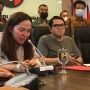 Berurai Air Mata Anggiat Minta Maaf Di Depan Arteria Dahlan Dan Ibunda: Rindu Khilaf