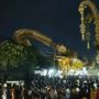 Detik-Detik Penjor Patah di Depan Pura Agung Petilan Pengerebongan Bali