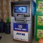 Selera Humor Bapak-Bapak, Kulkas Malah Disulap Jadi Mesin ATM