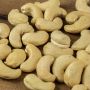 Tak Hanya sebagai Camilan Lezat, Ini 5 Manfaat Kacang Mete untuk Kesehatan