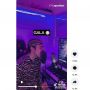 Viral! Pria Ini Nyanyikan Lagu Untuk Fuji dan Gala Sky, Liriknya Bikin Warganet Terenyuh
