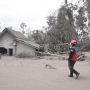 Hari Kedua Pasca Erupsi Gunung Semeru, Pengungsi Mulai Rasakan Sesak Nafas hingga Diare