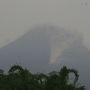 Merapi Luncurkan 1 Awan Panas dan 14 Kali Lava Dalam 30 Jam Terakhir ke Arah Barat Daya