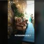 Konsep Pelaminan Dalam Gang Viral, Bikin Fotografer Garuk-Garuk Kepala