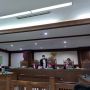 Sidang Perdana Gugatan Korban Pinjol Terhadap Jokowi Ditunda