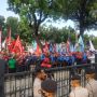 Habis dari Gedung MK, Giliran Kantor Anies Digeruduk Massa Buruh