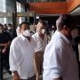 Kembali Jalani Sidang, Nia Ramadhani-Ardi Bakrie Dikawal Ketat Bodyguard