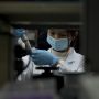 Omicron Menggila di Beijing, Rumah Sakit Darurat Shanghai Ditutup