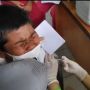 Ketakutan hingga Nangis saat Disuntik Vaksin, Anak-anak SD Dibujuk Hadiah Balon