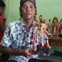 Kreatif! Warga Semarang Ciptakan Patung Karakter Wayang dari Limbah Kertas