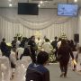 Suasana Upacara Tutup Peti Laura Anna, Ada Marshel Widiando hingga Keanu Angelo