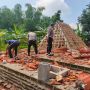 Terjangan Puting Beliung Meluluhlantakkan Rumah Warga Kota Madiun