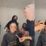 Viral Emak-emak Minta Bedak Manten ke MUA, Cara Ambil Bedaknya Bikin Warganet Ikut Kesal