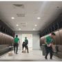Larangan Masuk Ruang Ganti Pemain Sepak Bola, Ini Bunyi Aturannya