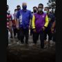 Unggah Video saat Melihat Langsung Korban Banjir, PM Malaysia Malah Dapat Cibiran
