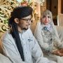 Minta Restu Menikah ke Bibinya, Roro Fitria Menangis