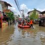 Kompleks Pemukiman di Palembang Dikepung Banjir, Warga Mengungsi di Masjid